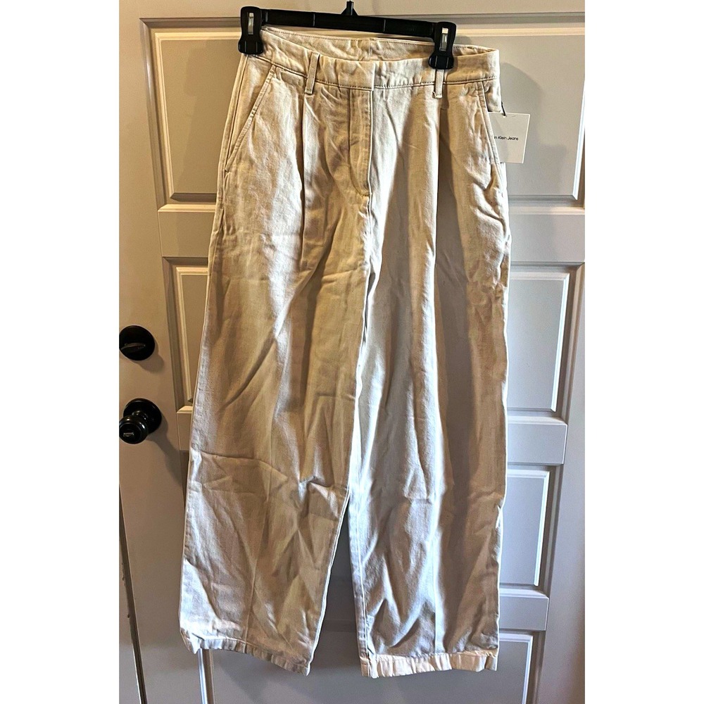 Calvin Klein Jeans Women's Beige Solid Twill Chino Straight Leg Pants Mid Rise